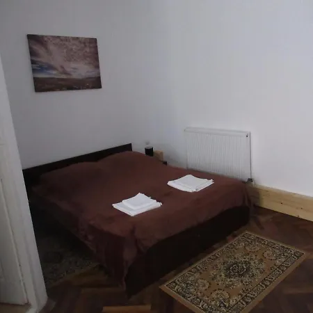 Ferdinand Apartment